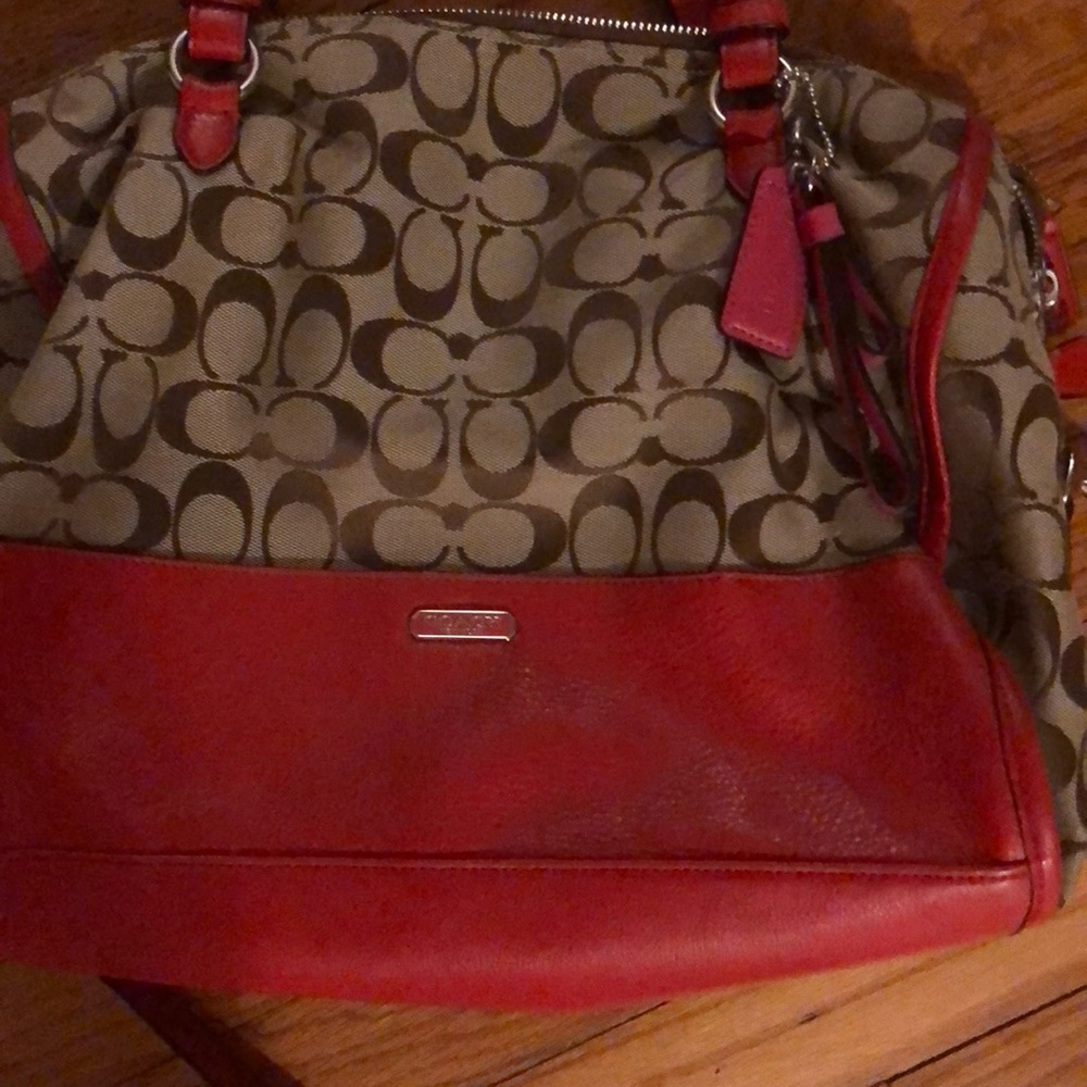 Barely won coach bag